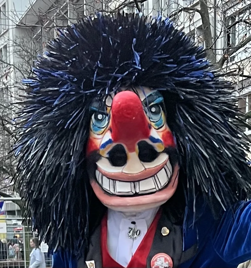 Waggis vo de Dachlugge-Spinner an dr Fasnacht